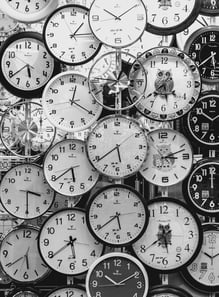 black-and-white-black-and-white-clocks-707676